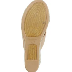 Eva Wedge Heel Sand Suede^Bruno Magli Sale