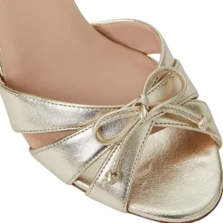 Pema Pump Metallic^Bruno Magli Fashion