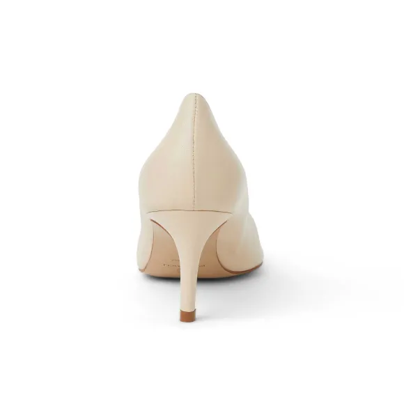 Tara Pump^Bruno Magli Clearance