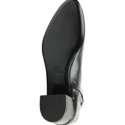 Vinny Leather Ankle Boot - Black^Bruno Magli Store